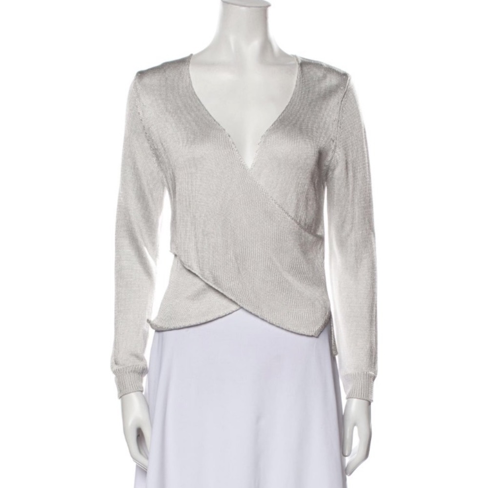 NWOT Michelle Mason Metallic Silver Knit Top